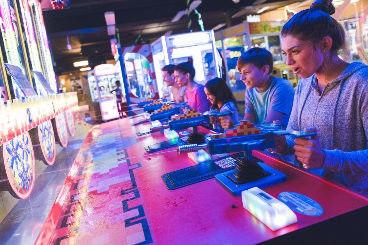 מונטיצ'לו The Kartrite Resort And Indoor Waterpark מראה חיצוני תמונה