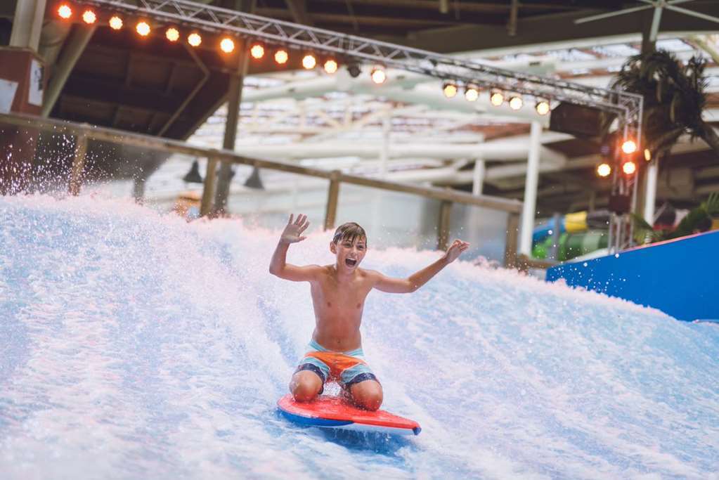 מונטיצ'לו The Kartrite Resort And Indoor Waterpark מראה חיצוני תמונה